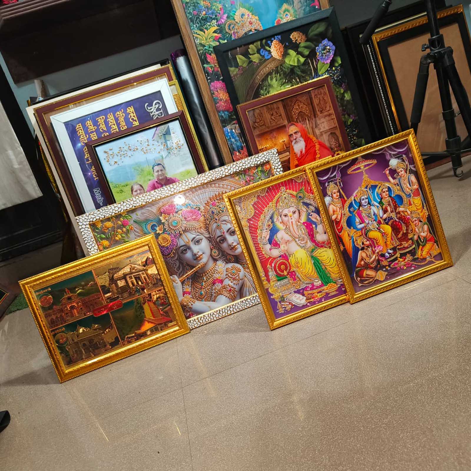 Framed product slideshow image 22